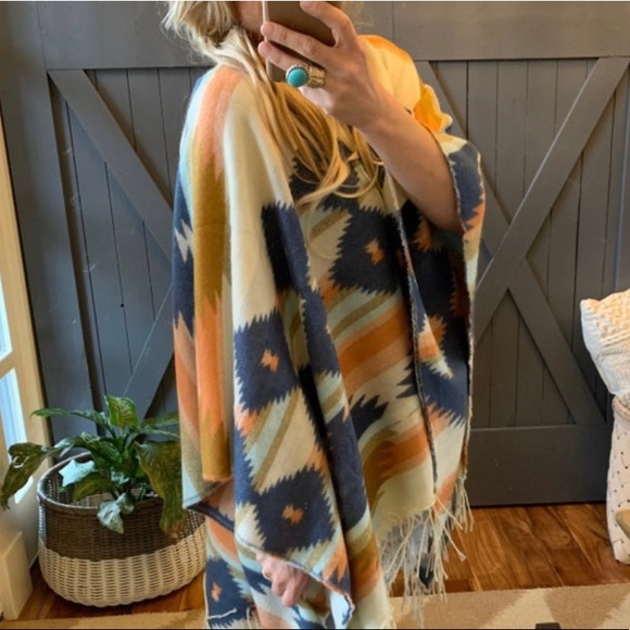 New Aztec Western Fringe Poncho Blanket Cardigan Sweater - Picture 6 of 9